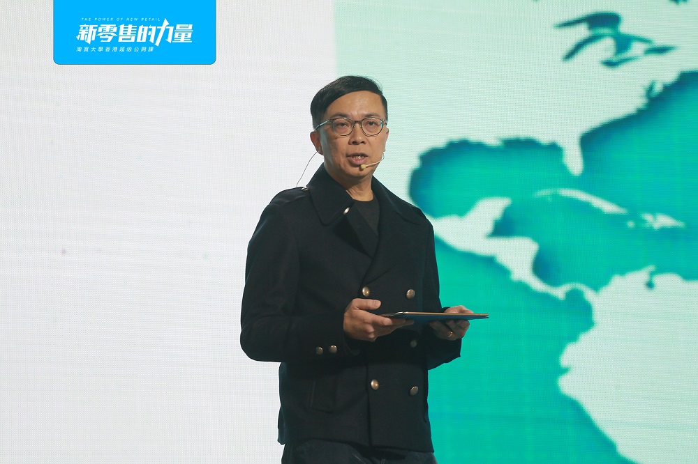 香港貿易發展局助理總裁梁國浩表示，全球網購市場正處於年年增長的大趨勢，香港地理位置優越，可在全球電子商務當中扮演樞紐角色。