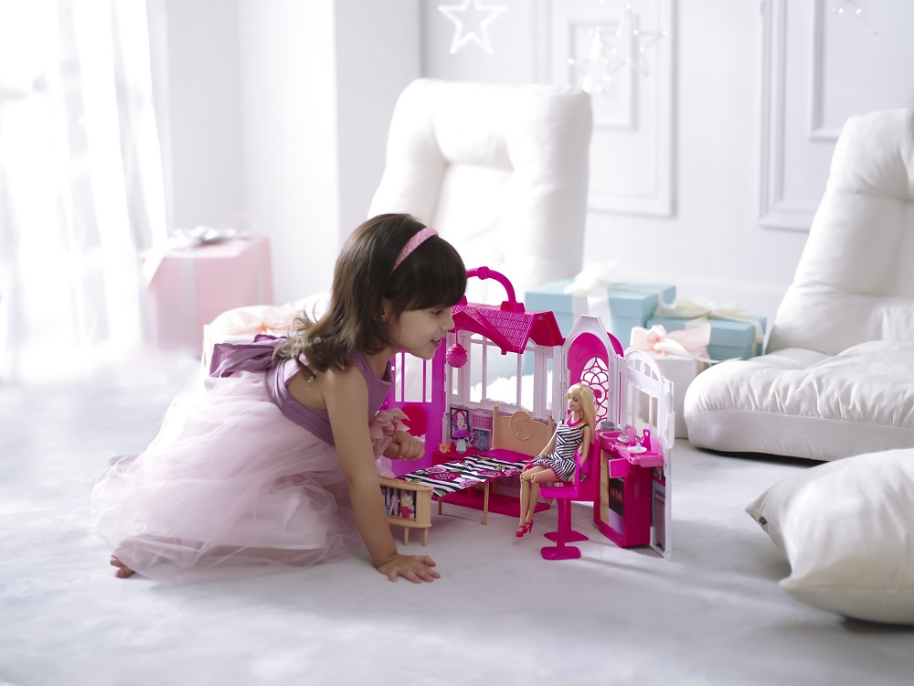 全球最大玩具商Mattel擁有Barbie，Fisher-Price，Thomas & Friends和Hot Wheels等著名玩具品牌
